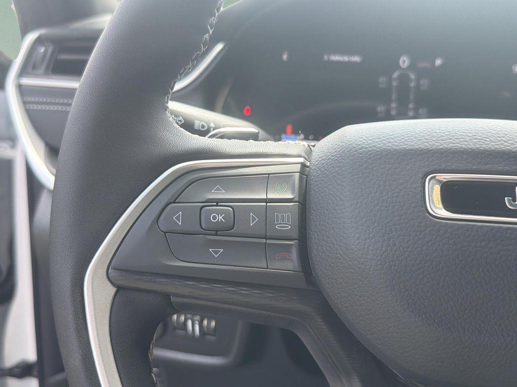 new 2026 Jeep Grand Cherokee L car, priced at $39,280