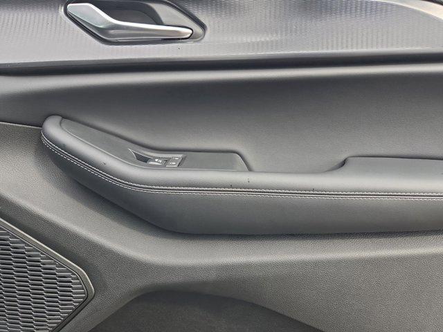 new 2025 Jeep Grand Cherokee car, priced at $28,370