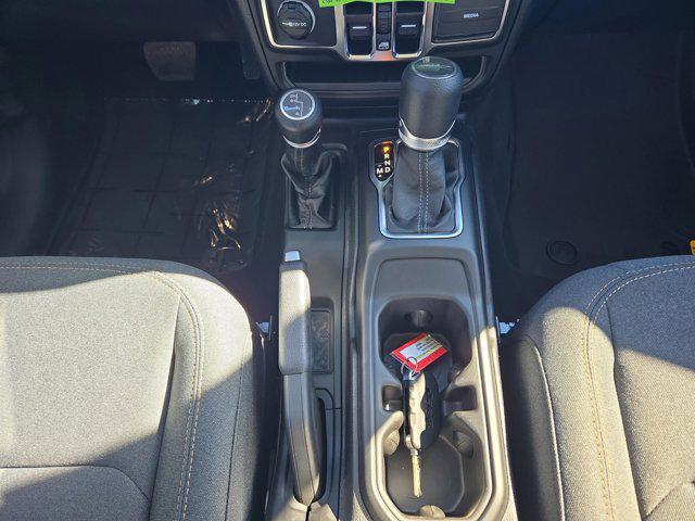 new 2025 Jeep Gladiator car, priced at $33,460