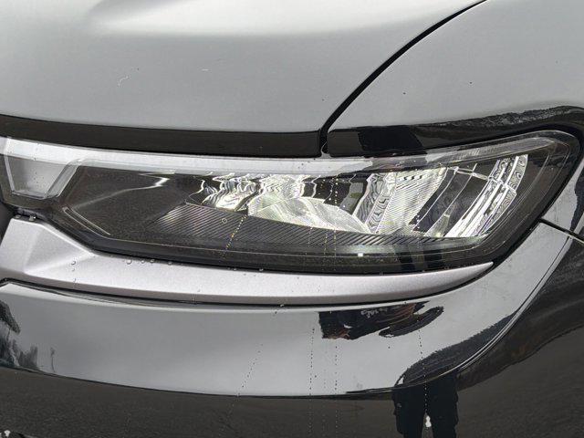 new 2026 Jeep Grand Cherokee car, priced at $46,900