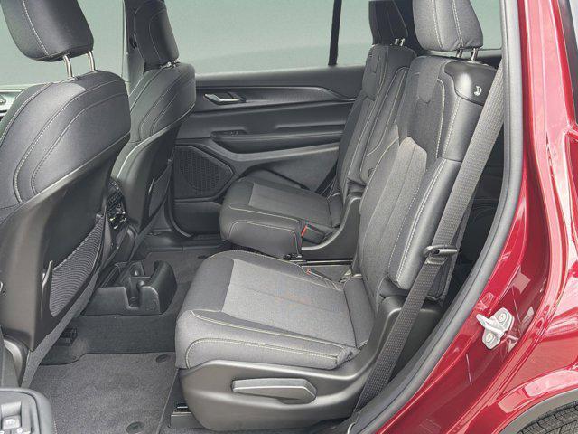 new 2026 Jeep Grand Cherokee L car, priced at $38,999