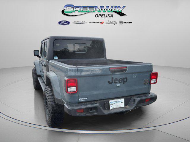 new 2025 Jeep Gladiator car, priced at $47,499