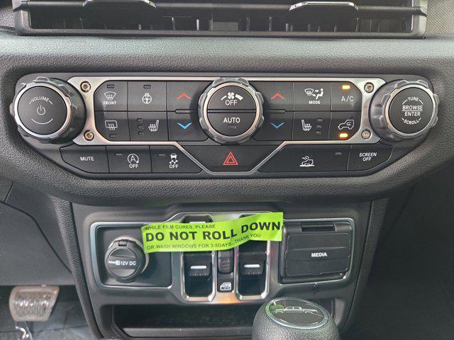 new 2025 Jeep Gladiator car, priced at $47,499