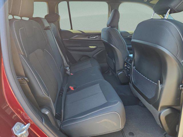 new 2025 Jeep Grand Cherokee car, priced at $28,372