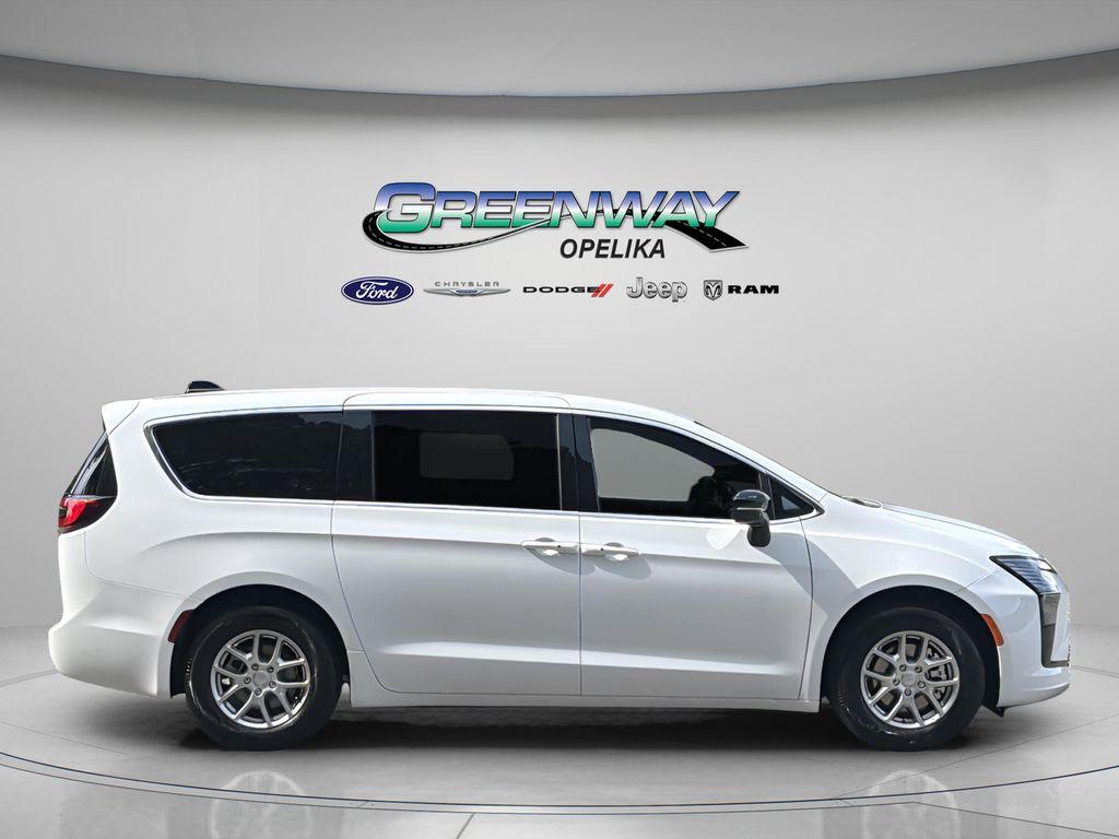 new 2027 Chrysler Pacifica car, priced at $42,875
