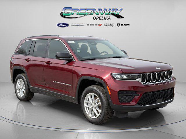 new 2025 Jeep Grand Cherokee car, priced at $28,300