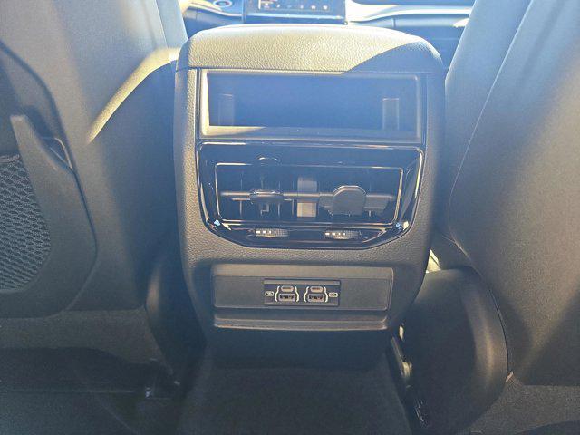 new 2025 Jeep Grand Cherokee car, priced at $28,300