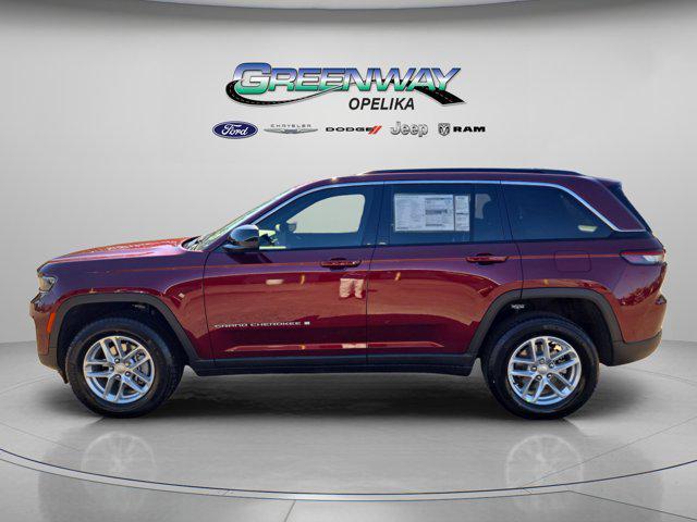 new 2025 Jeep Grand Cherokee car, priced at $28,300