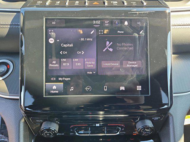 new 2025 Jeep Grand Cherokee car, priced at $27,999