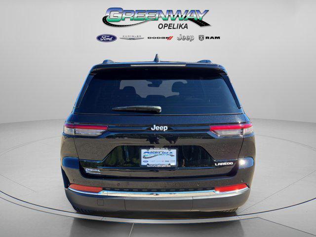 new 2025 Jeep Grand Cherokee car, priced at $27,999