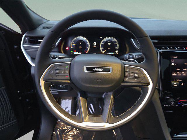 new 2025 Jeep Grand Cherokee car, priced at $34,999