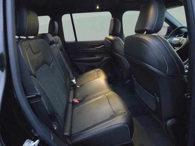 new 2025 Jeep Grand Cherokee car, priced at $34,999