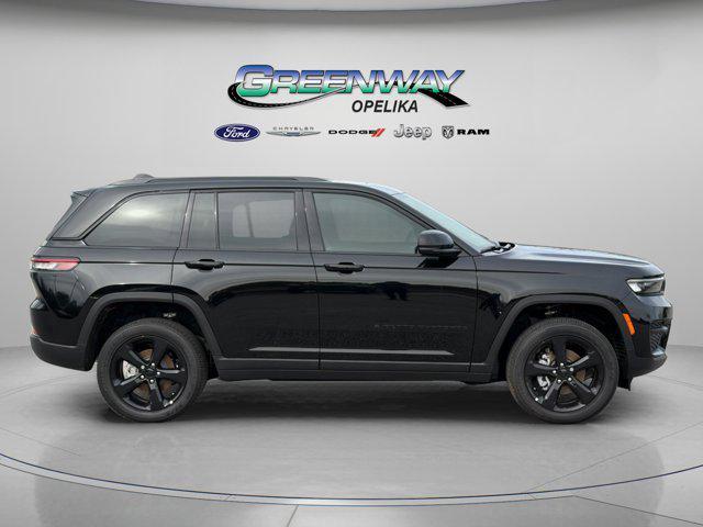 new 2025 Jeep Grand Cherokee car, priced at $34,999