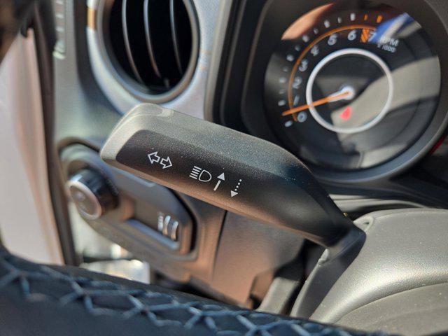 new 2025 Jeep Gladiator car, priced at $35,460