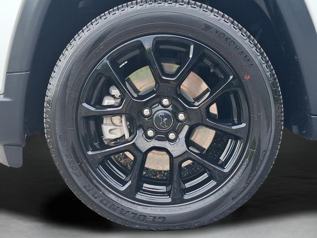 used 2025 Jeep Compass car, priced at $23,418