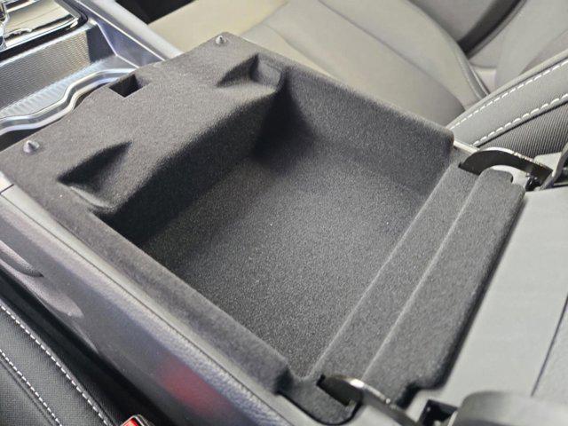 new 2025 Jeep Grand Cherokee L car, priced at $29,999