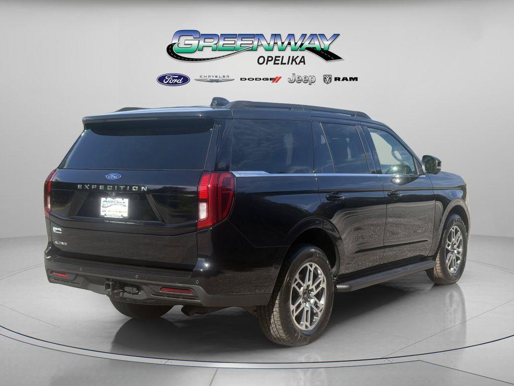 new 2026 Ford Expedition car, priced at $66,819
