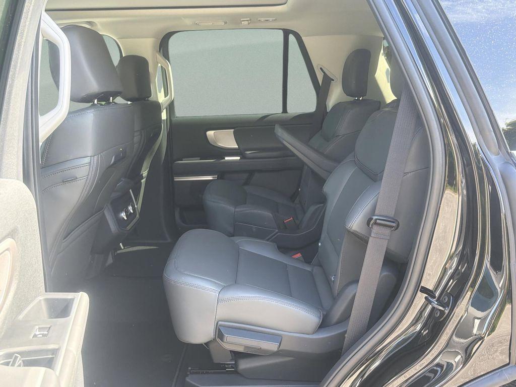 new 2026 Ford Expedition car, priced at $66,819