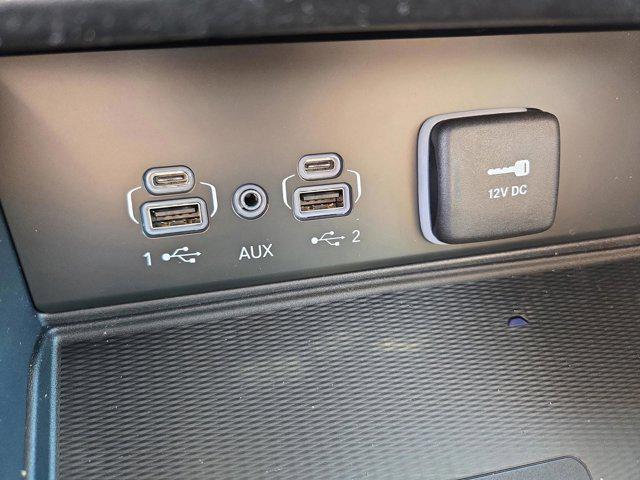 new 2025 Jeep Grand Cherokee car, priced at $30,025