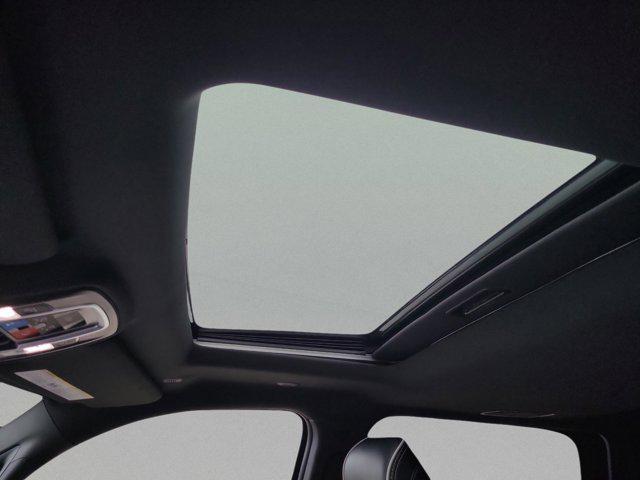 new 2025 Ram 3500 car, priced at $76,933