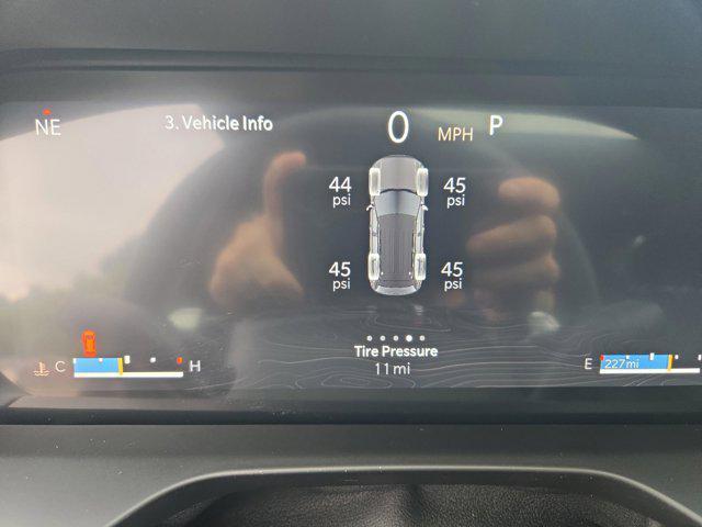 new 2025 Jeep Grand Cherokee car, priced at $29,999