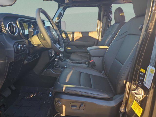 new 2025 Jeep Gladiator car, priced at $55,499