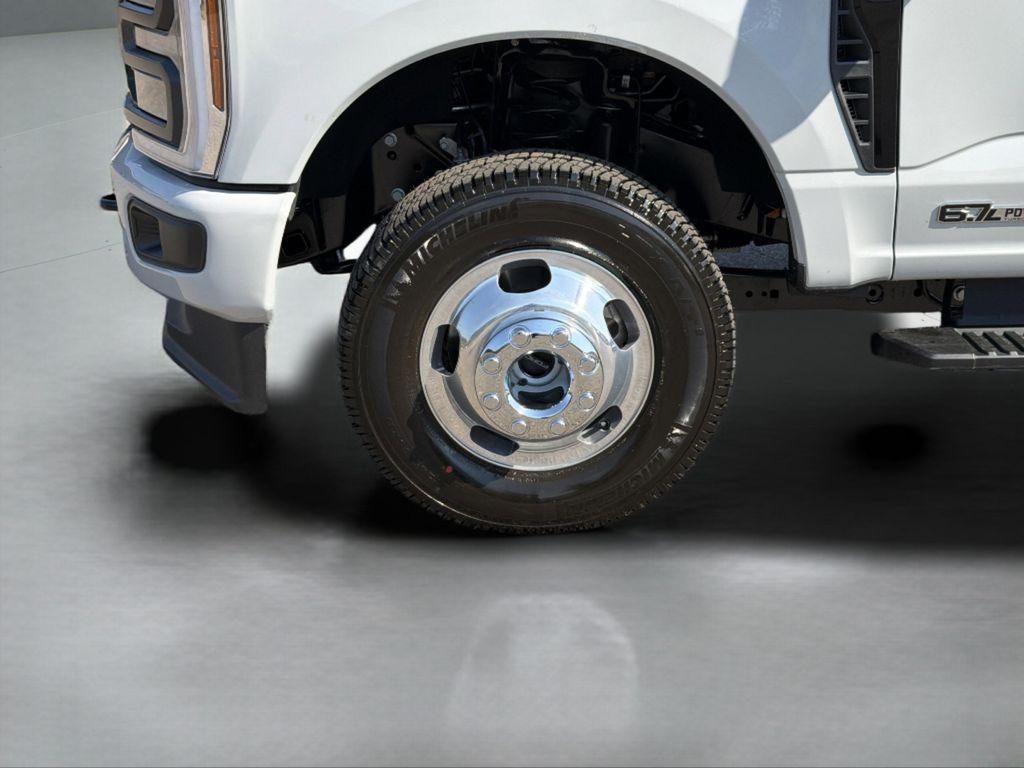 new 2026 Ford F-350 car, priced at $77,758