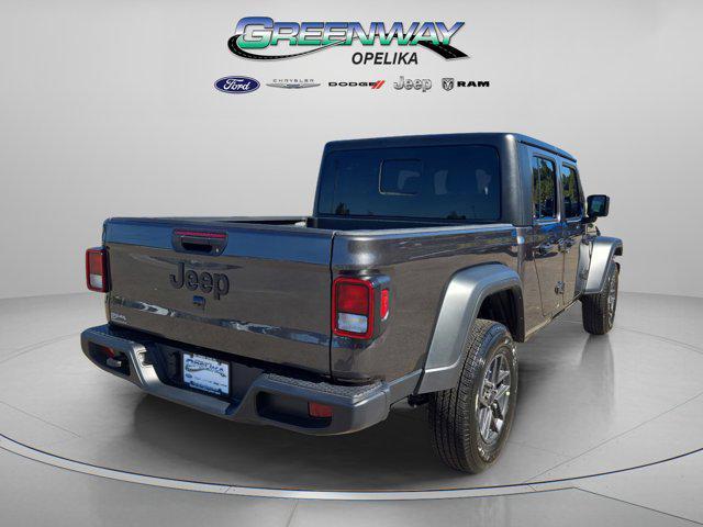 new 2025 Jeep Gladiator car, priced at $34,900