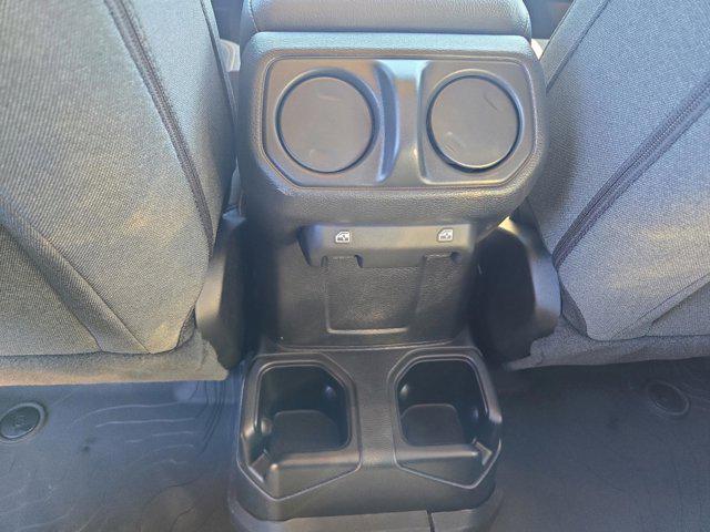 new 2025 Jeep Gladiator car, priced at $34,900