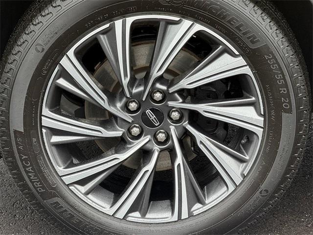 used 2025 Lincoln Aviator car, priced at $59,988