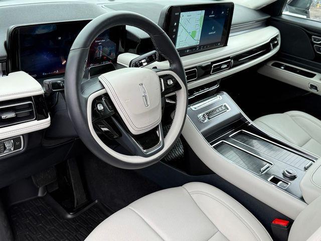 used 2025 Lincoln Aviator car, priced at $58,988
