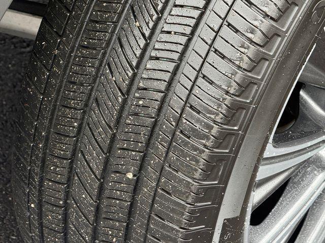 used 2025 Lincoln Aviator car, priced at $58,988