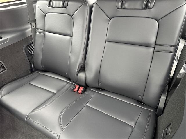 new 2025 Lincoln Aviator car, priced at $68,500