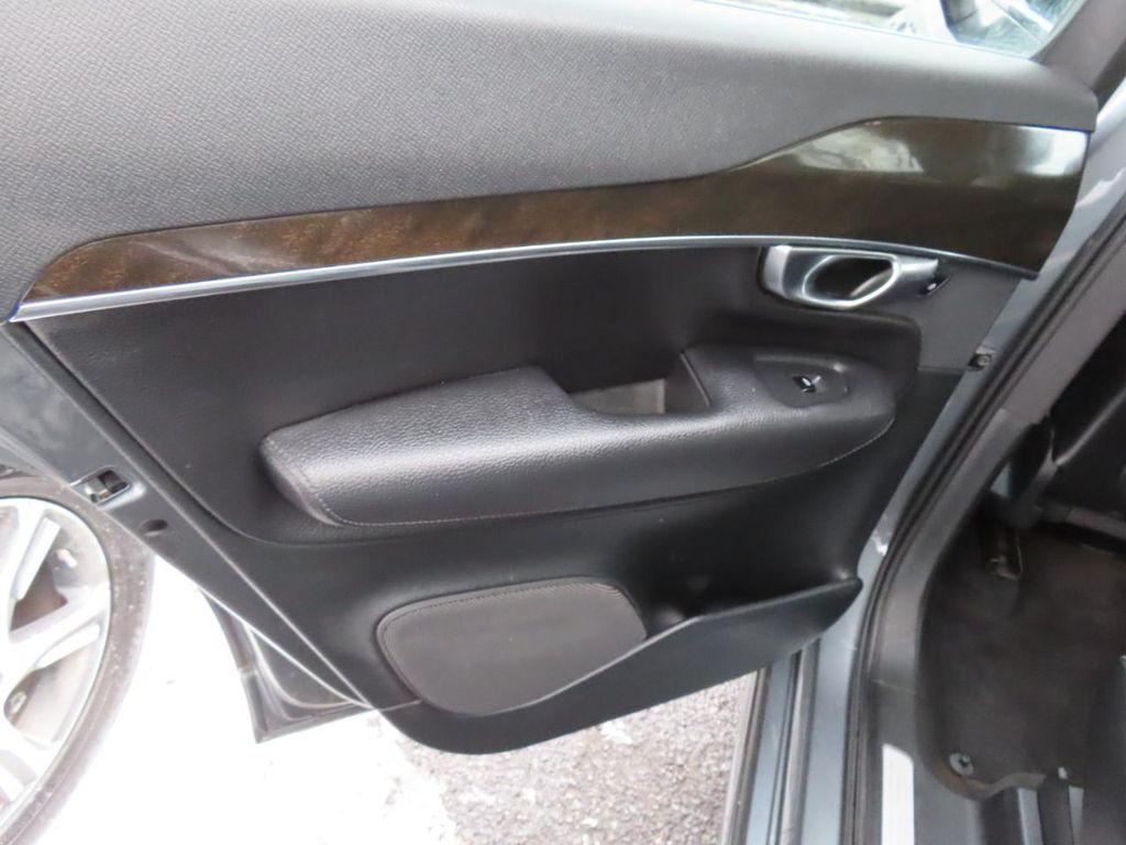 used 2018 Volvo XC90 car, priced at $16,990