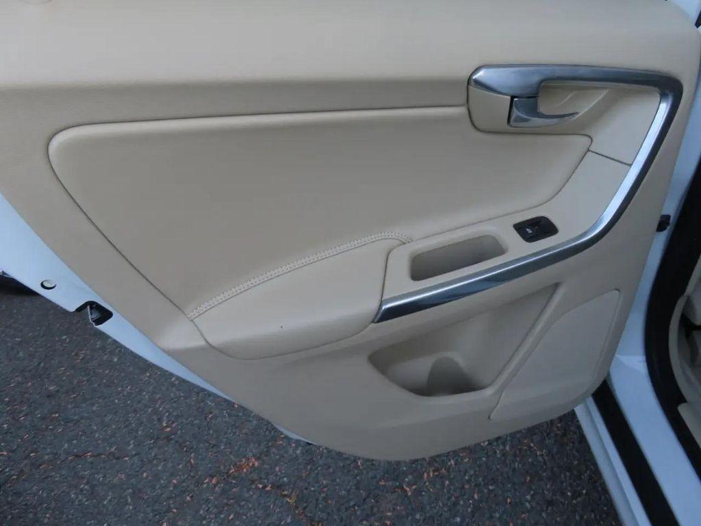 used 2016 Volvo XC60 car, priced at $9,290
