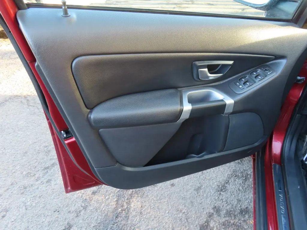 used 2013 Volvo XC90 car, priced at $5,990