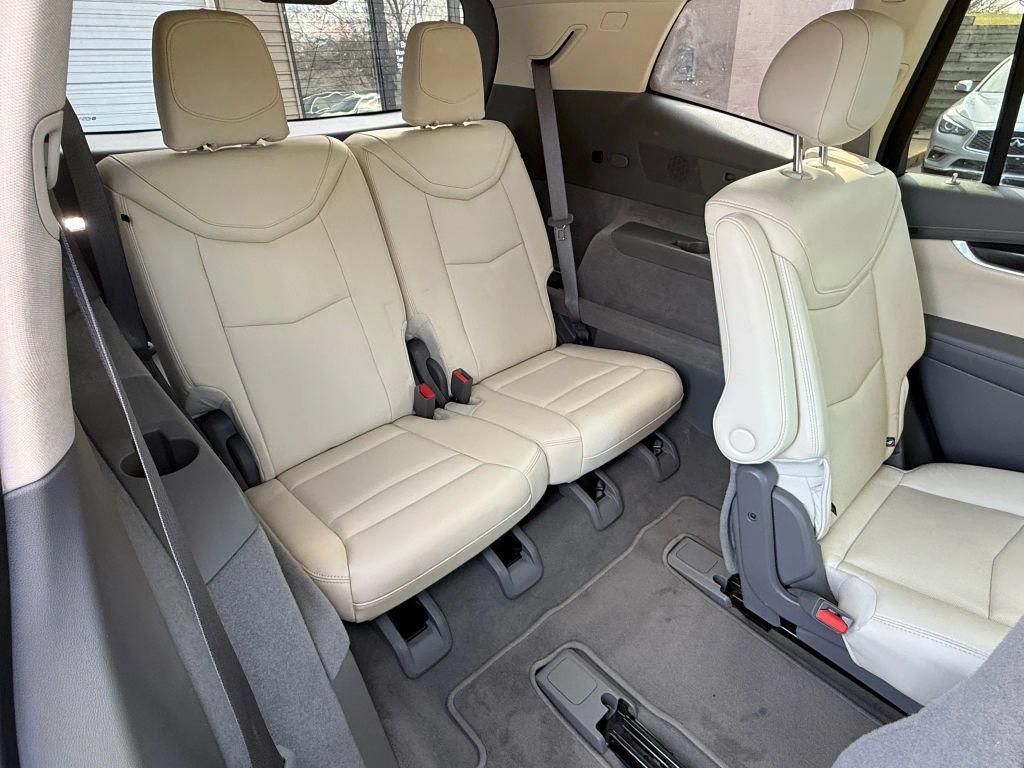 used 2020 Cadillac XT6 car, priced at $22,800