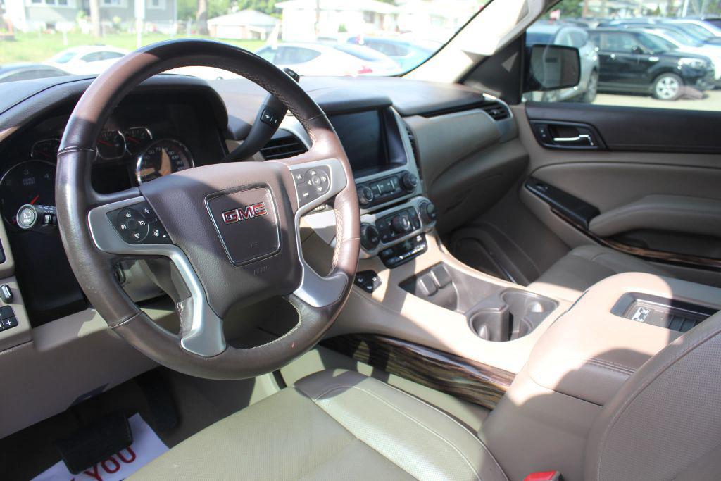 used 2016 GMC Yukon XL car, priced at $18,995