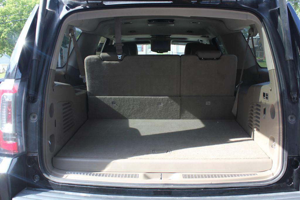 used 2016 GMC Yukon XL car, priced at $18,995