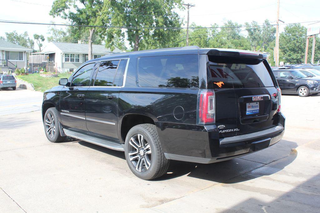 used 2016 GMC Yukon XL car, priced at $18,995