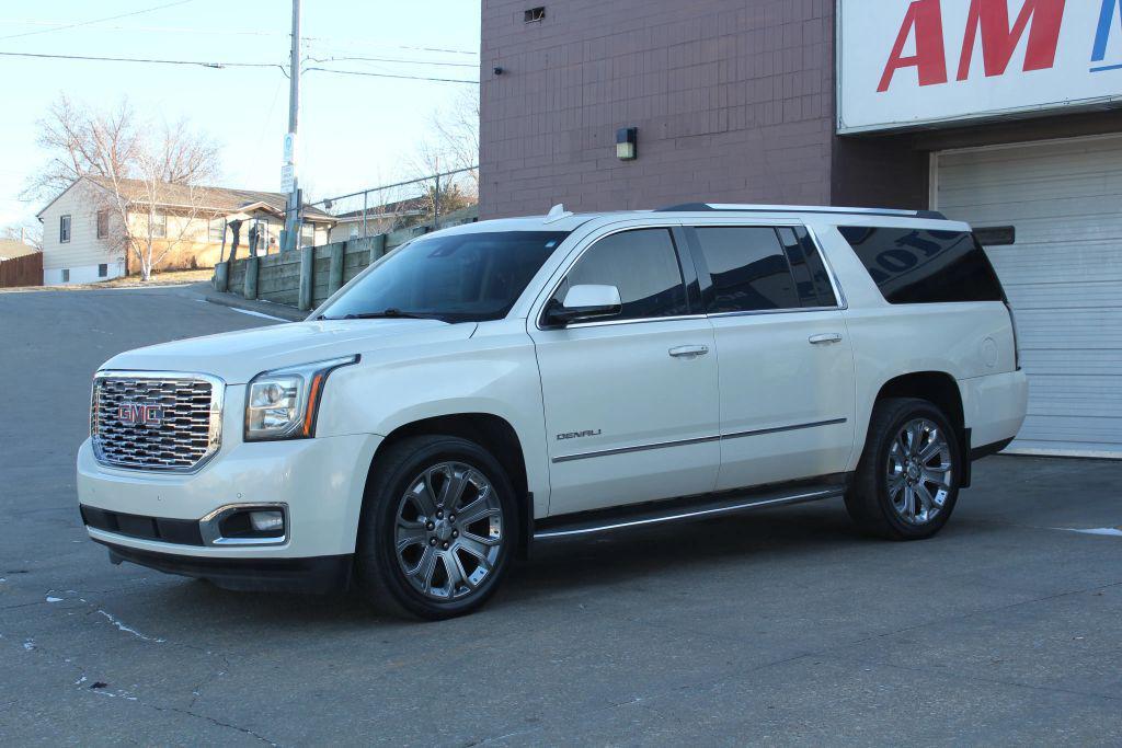 used 2015 GMC Yukon XL car, priced at $16,800
