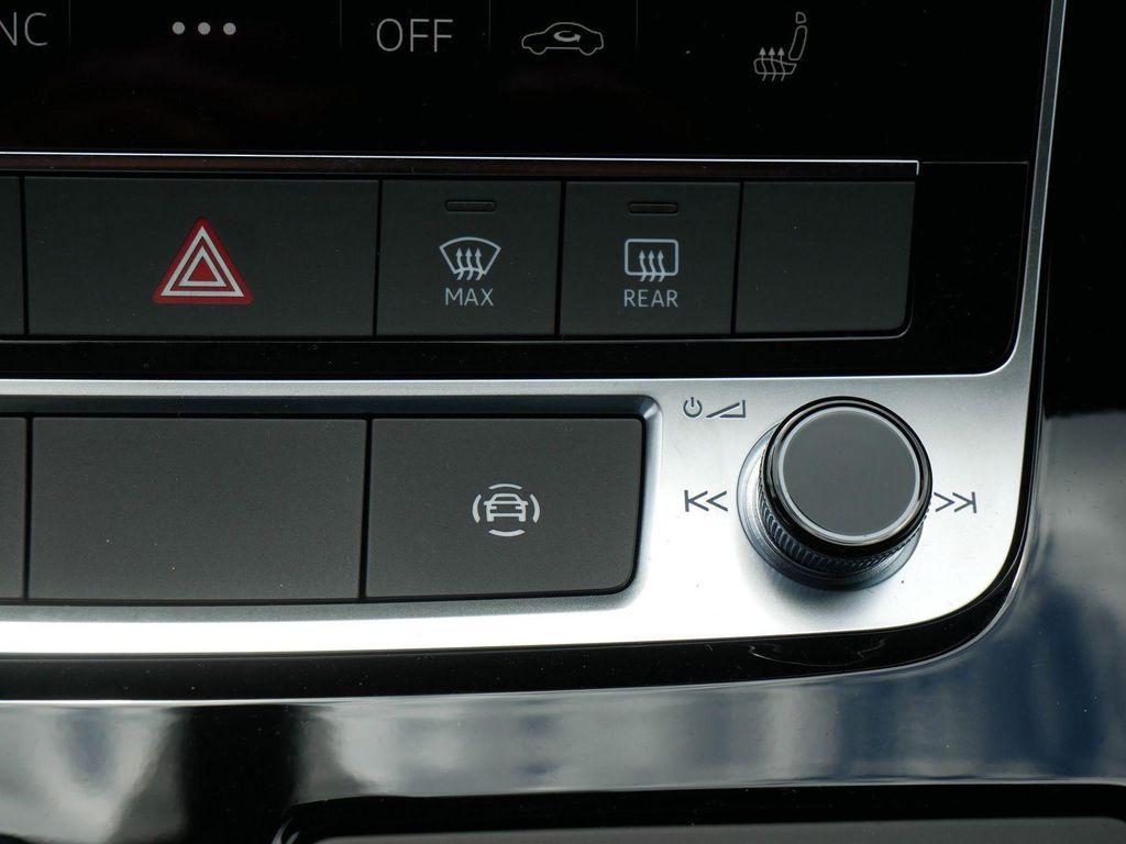 new 2026 Audi Q7 car, priced at $66,885