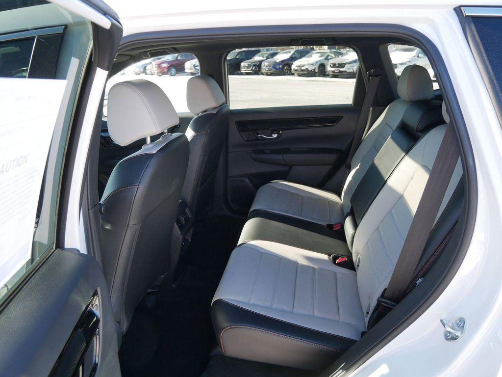 used 2024 Honda CR-V Hybrid car, priced at $36,921