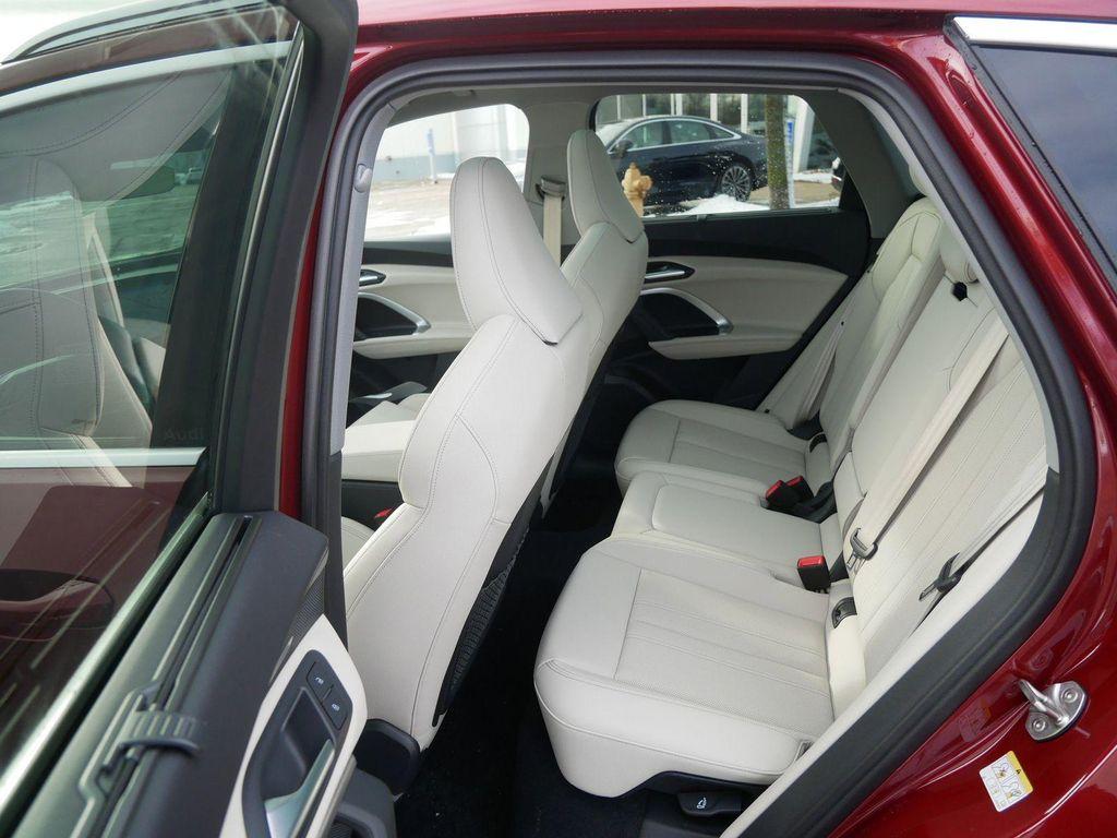 new 2025 Audi Q5 car, priced at $59,735