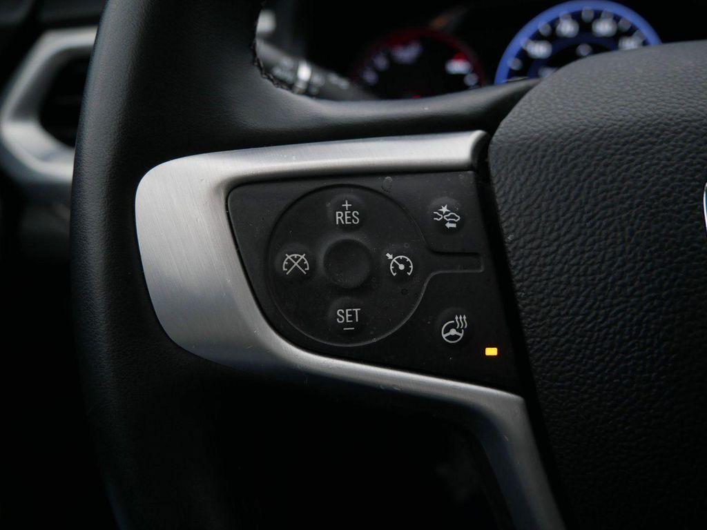 used 2023 GMC Acadia car, priced at $32,995