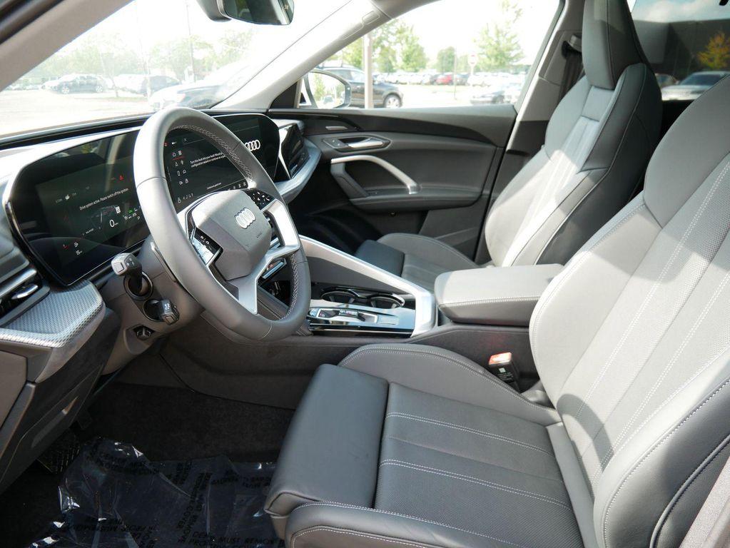 new 2025 Audi Q5 car, priced at $58,029