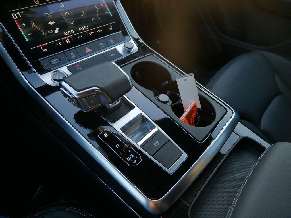 used 2025 Audi Q7 car, priced at $56,995