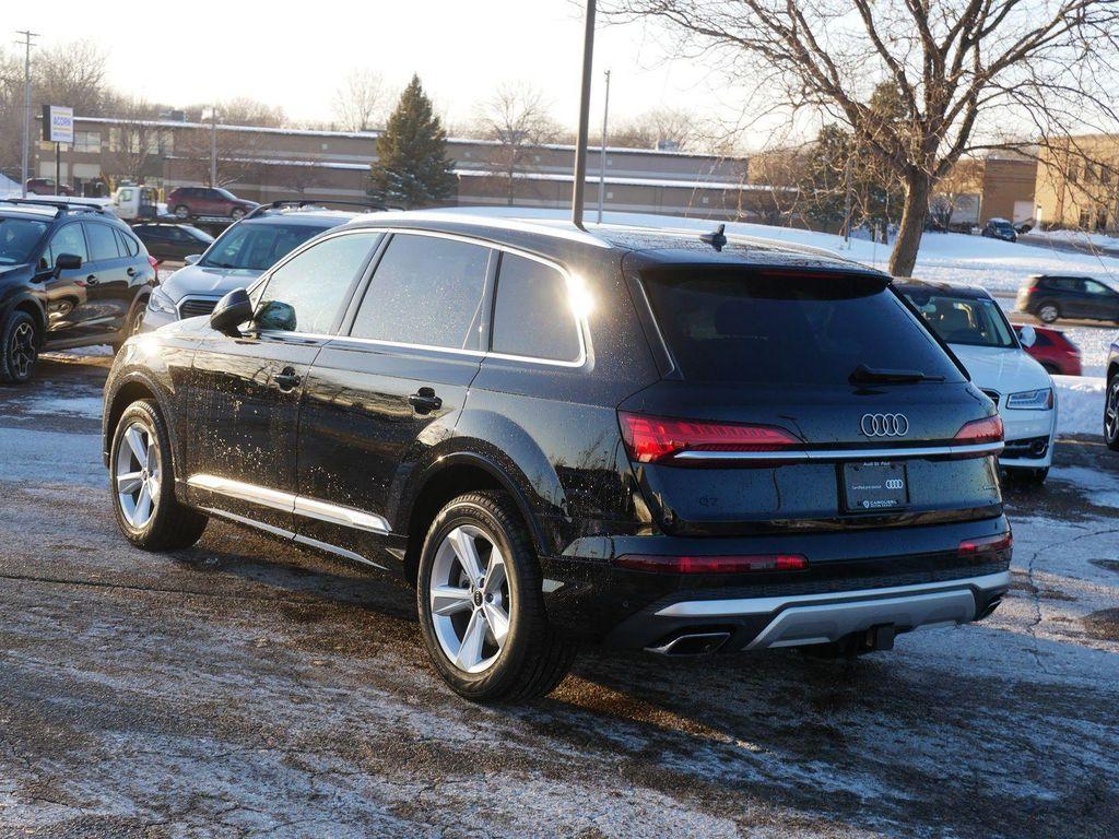 used 2025 Audi Q7 car, priced at $56,995