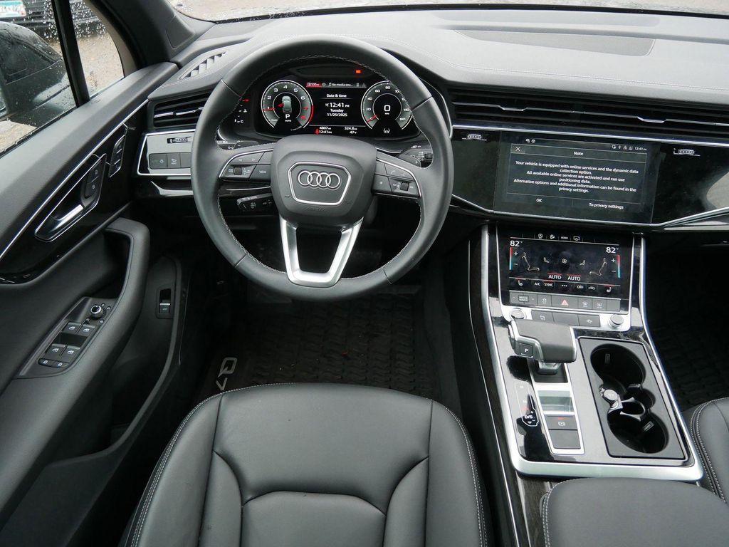 used 2025 Audi Q7 car, priced at $53,995