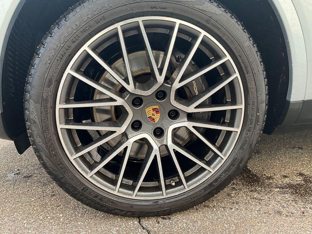 used 2023 Porsche Cayenne car, priced at $61,909